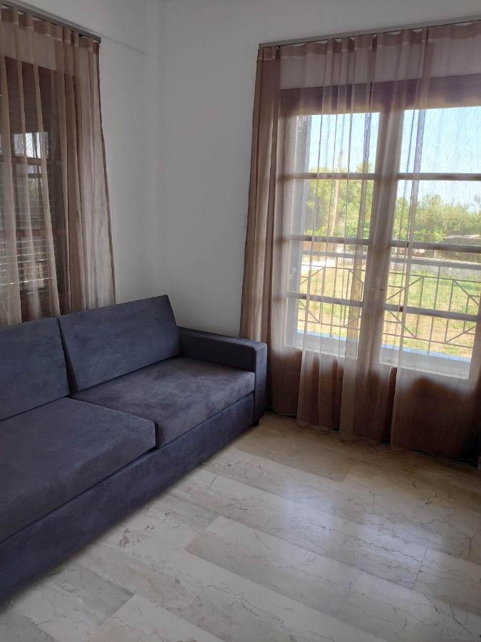 Merida Apartments Mola Kalyva Zewnętrze zdjęcie