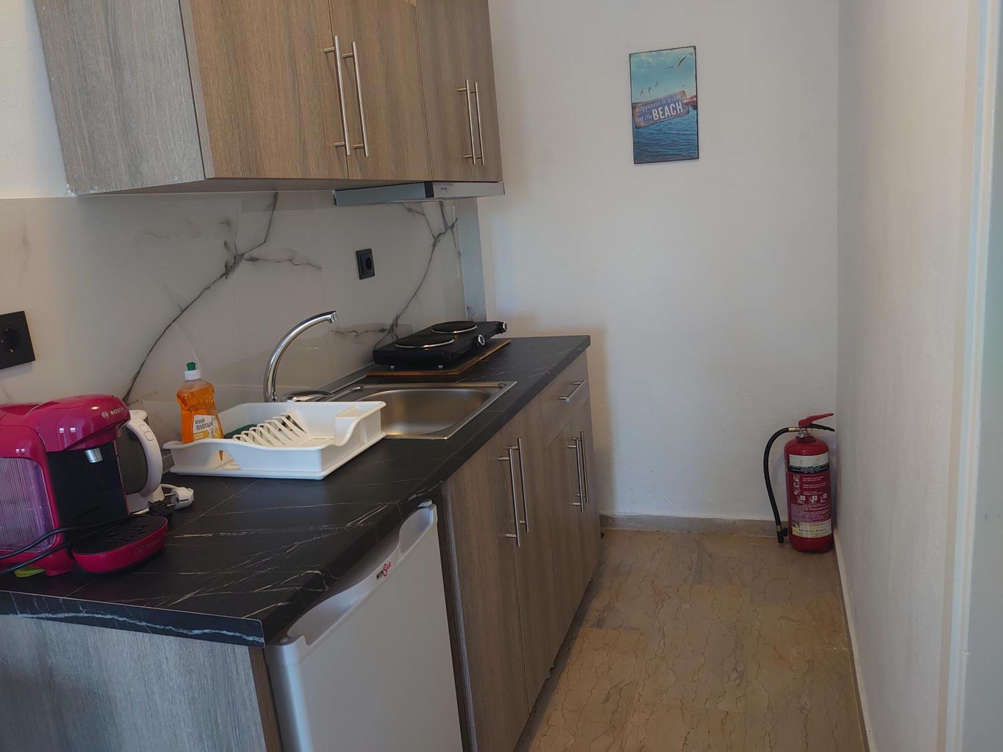 Merida Apartments Mola Kalyva Zewnętrze zdjęcie